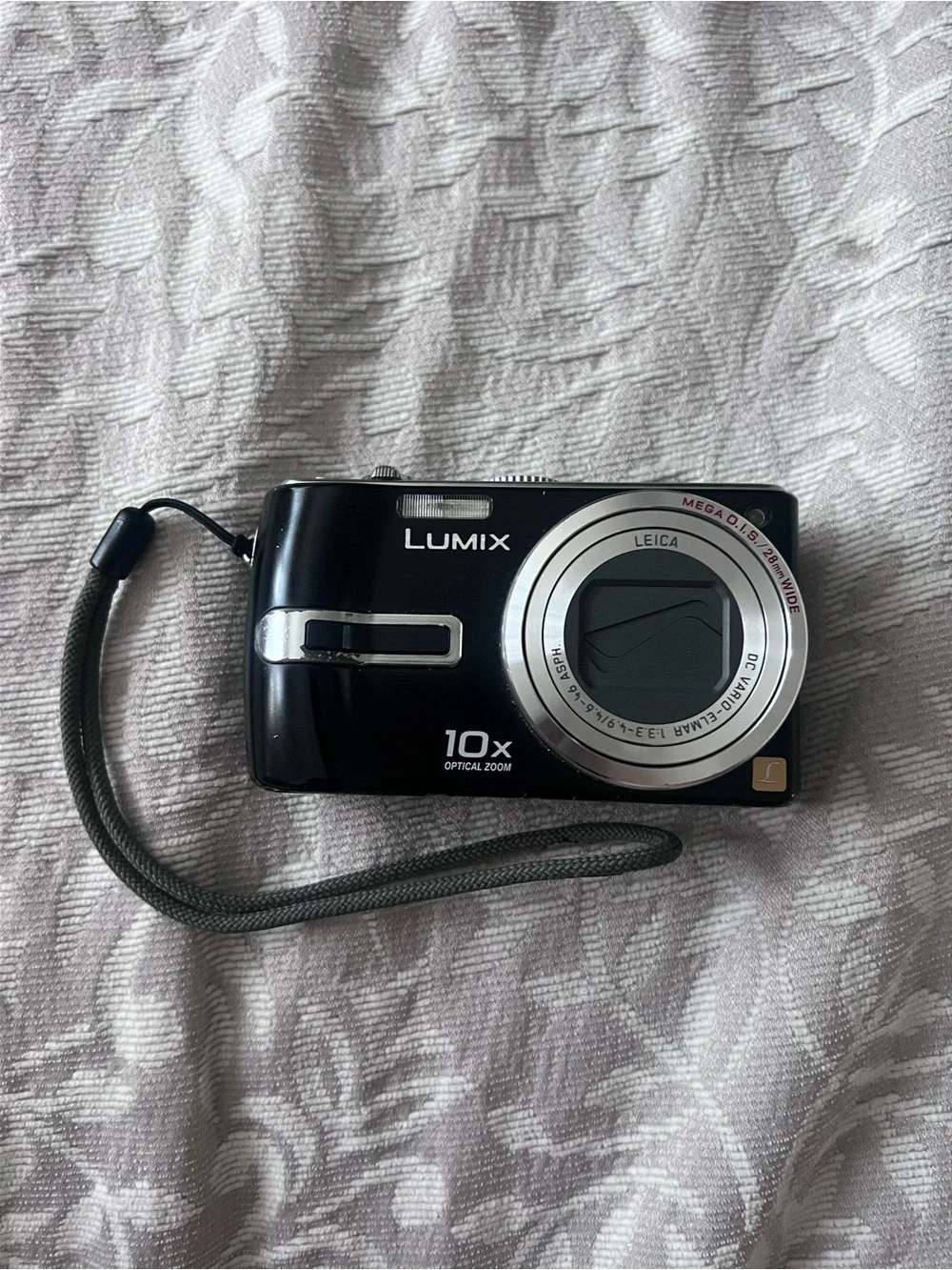 Umi Lumix Black Compact Digital Camera with Silver Lens Trim